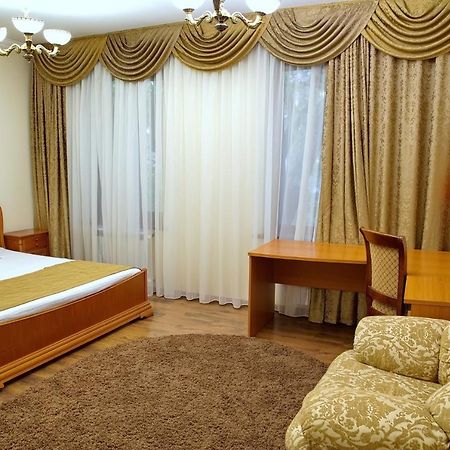 Boomerang Business Hotel Odessa Eksteriør bilde