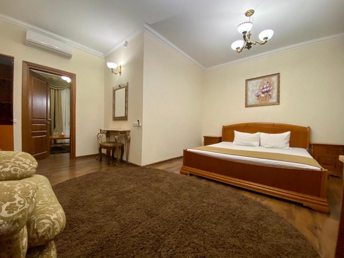 Boomerang Business Hotel Odessa Eksteriør bilde