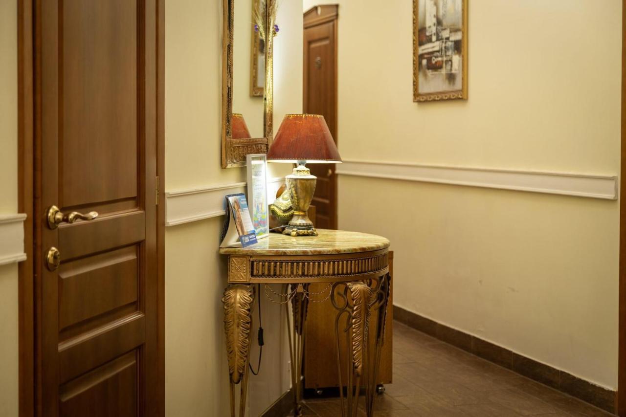 Boomerang Business Hotel Odessa Eksteriør bilde