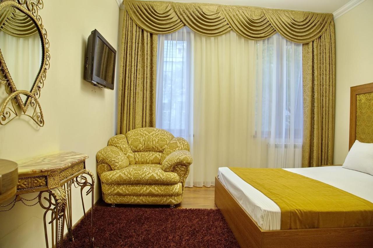 Boomerang Business Hotel Odessa Eksteriør bilde