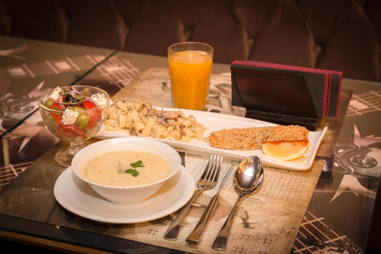 Boomerang Business Hotel Odessa Eksteriør bilde